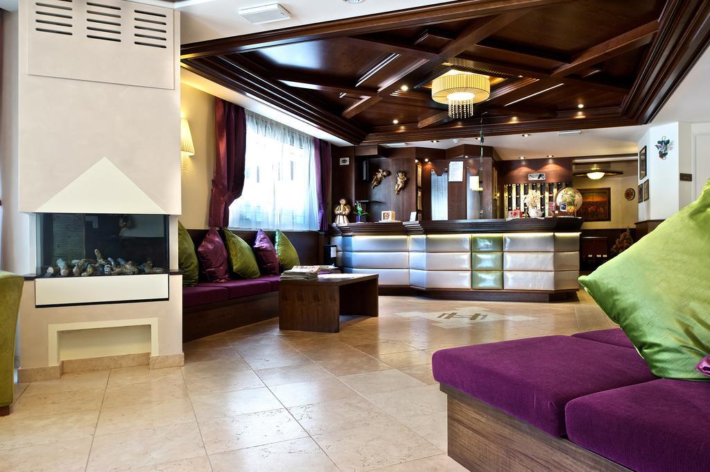 אראבה Hotel Malita מראה חיצוני תמונה