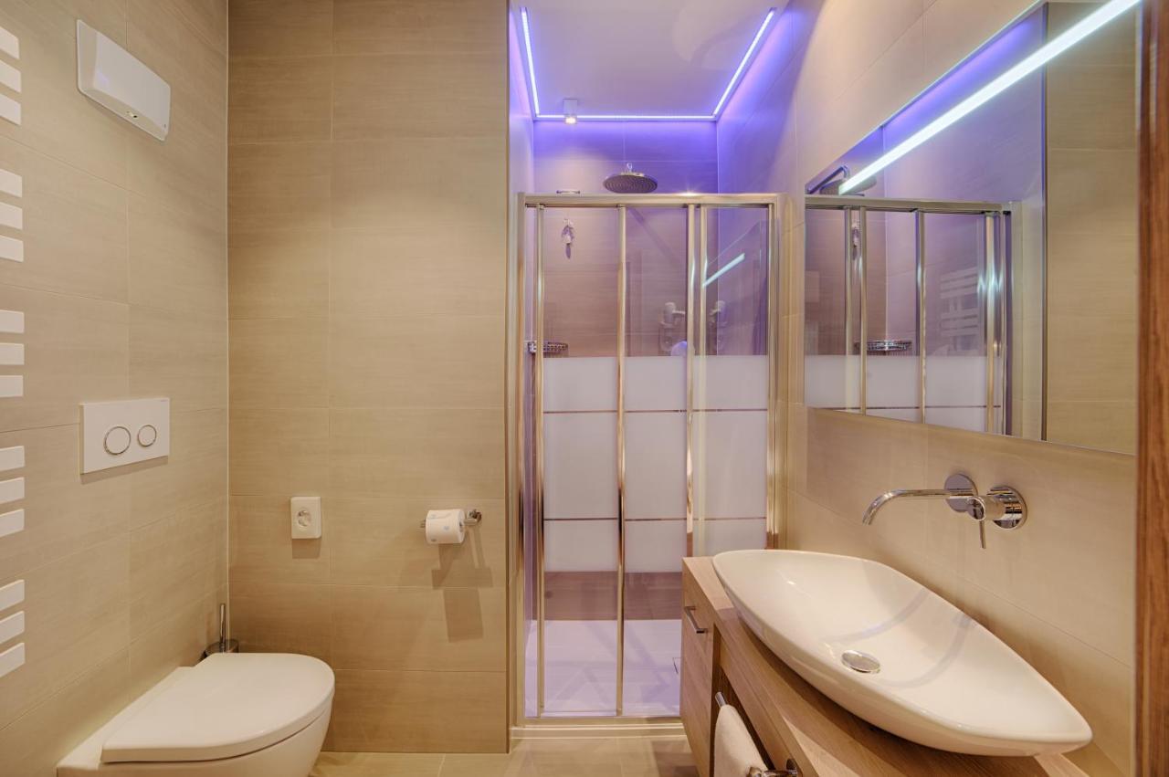 אראבה Hotel Malita מראה חיצוני תמונה